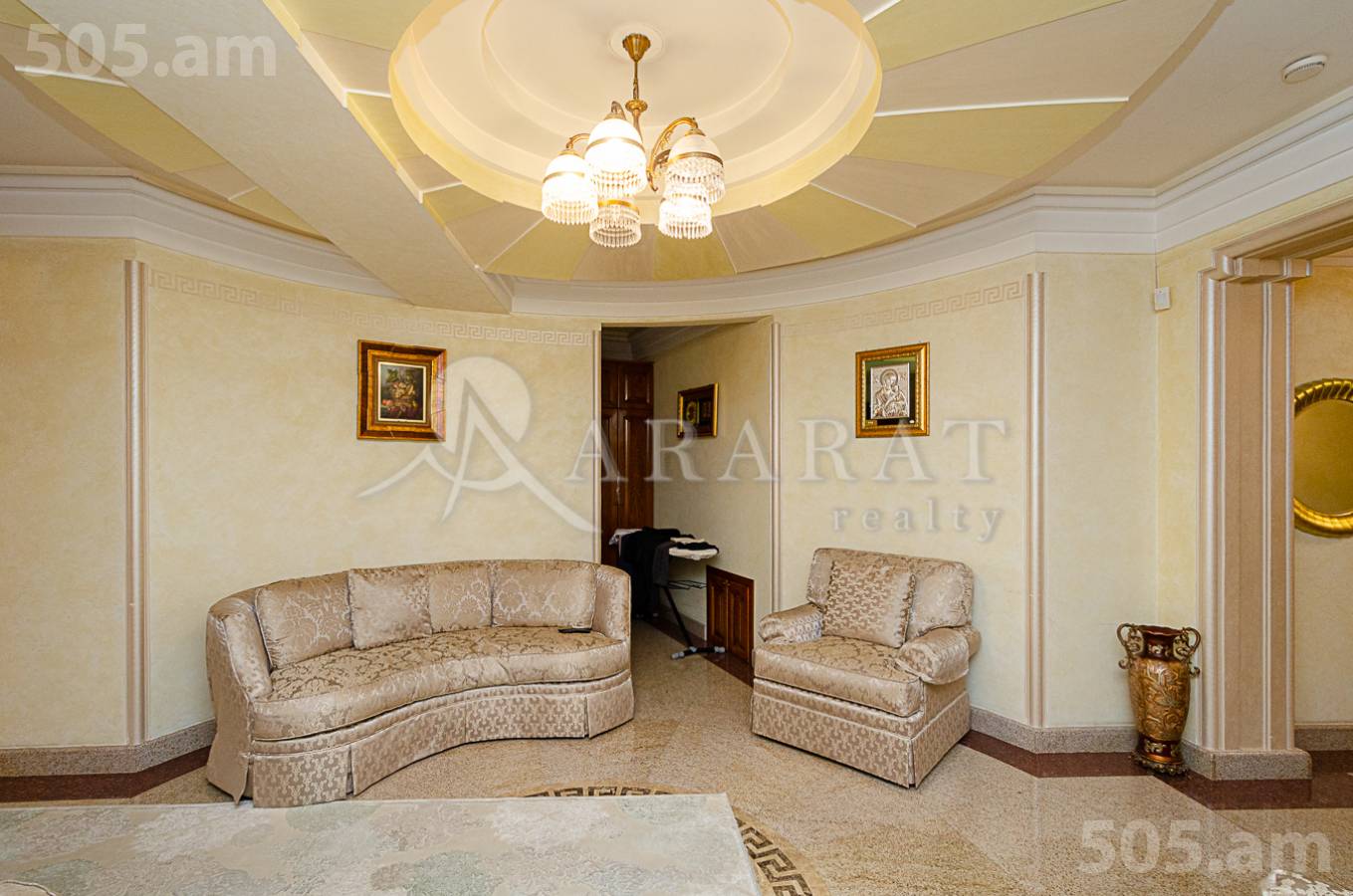 Купить 3 комнатную квартиру Северный пр, Центр Ереван, 149307