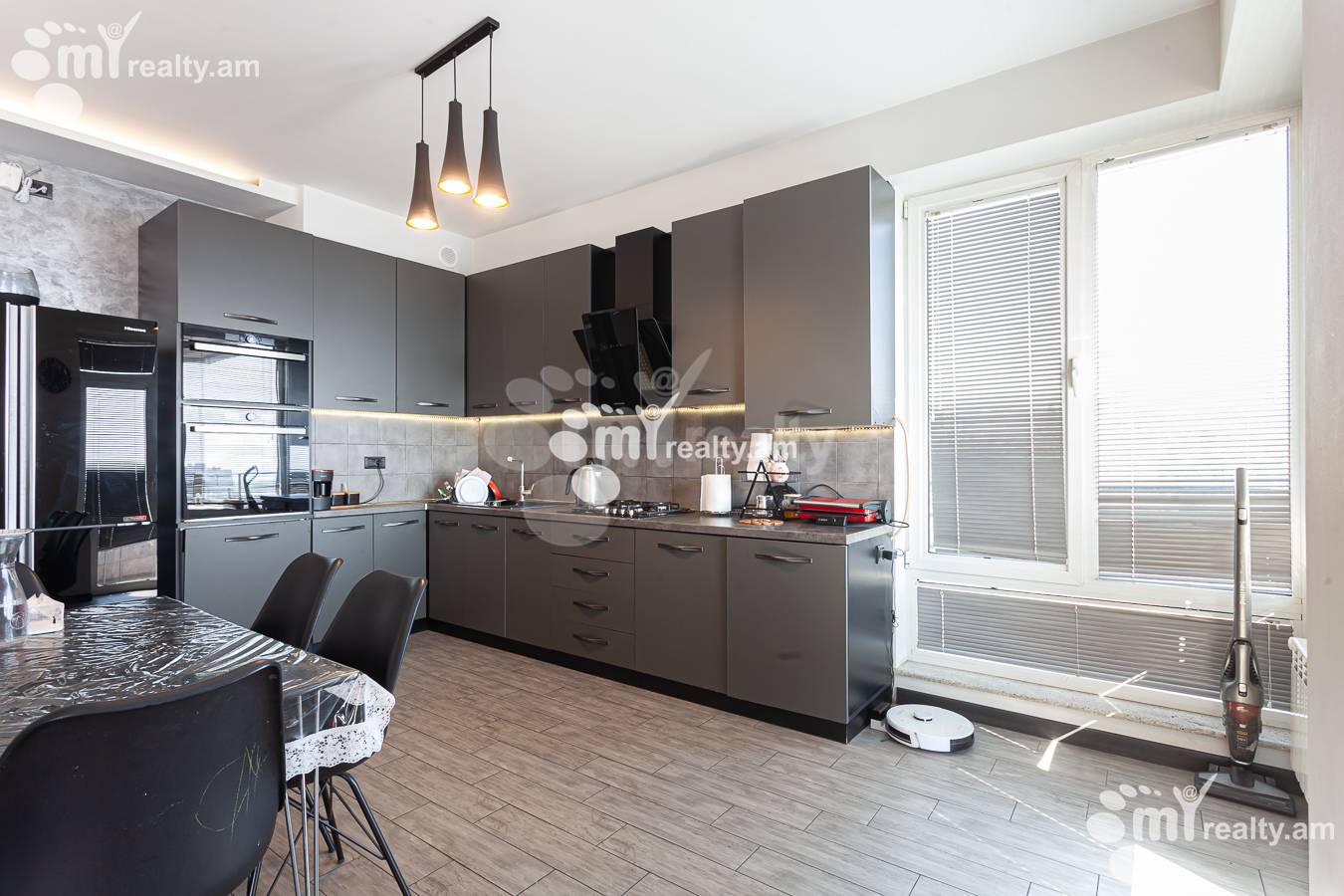 3 bedroom apartment for sale Sevak St, Kanaqer-Zeytun Yerevan, 156073