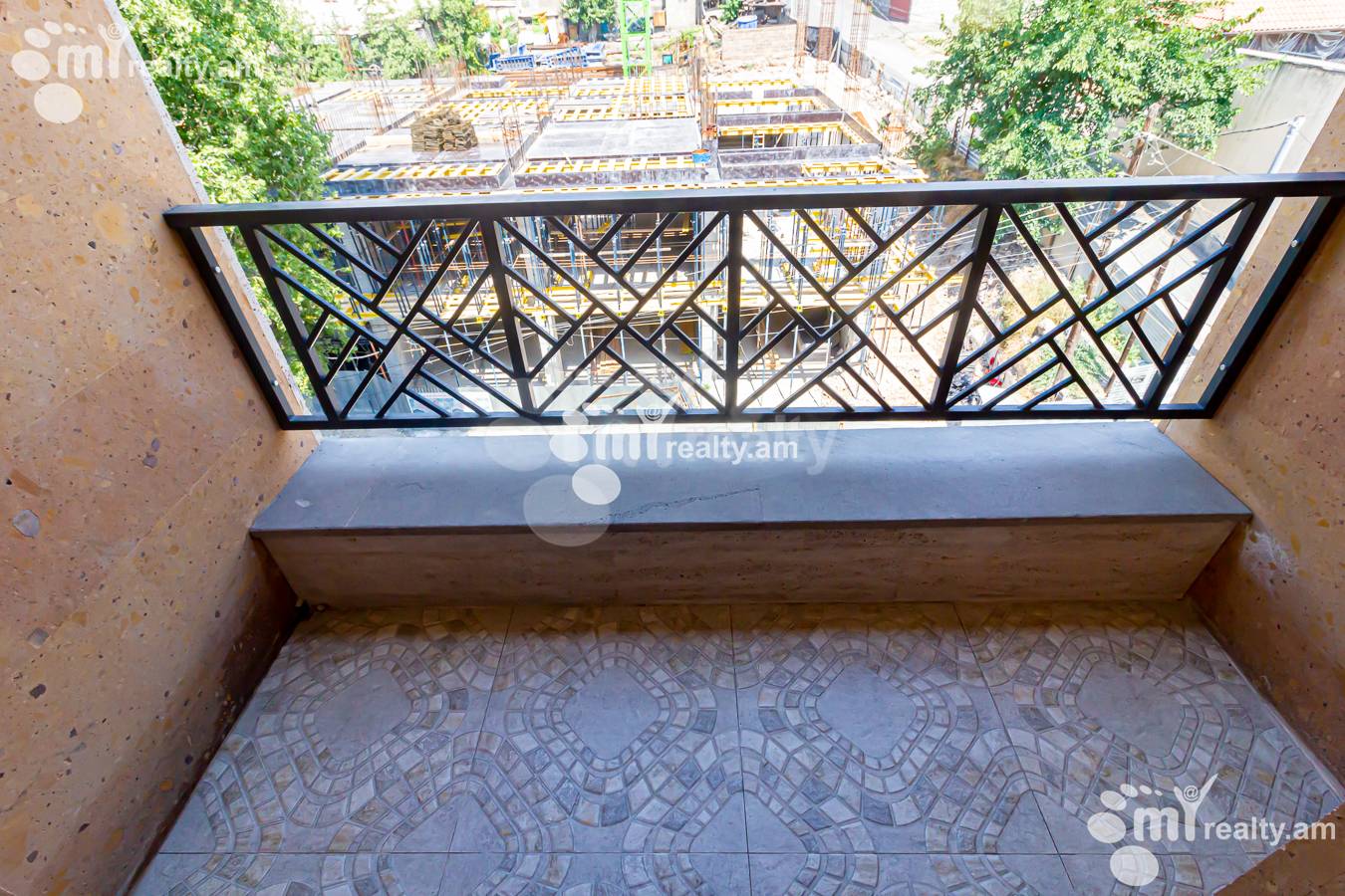 Снять 3 комнатную квартиру Арабкир 35ый ул, Арабкир Ереван, 154244