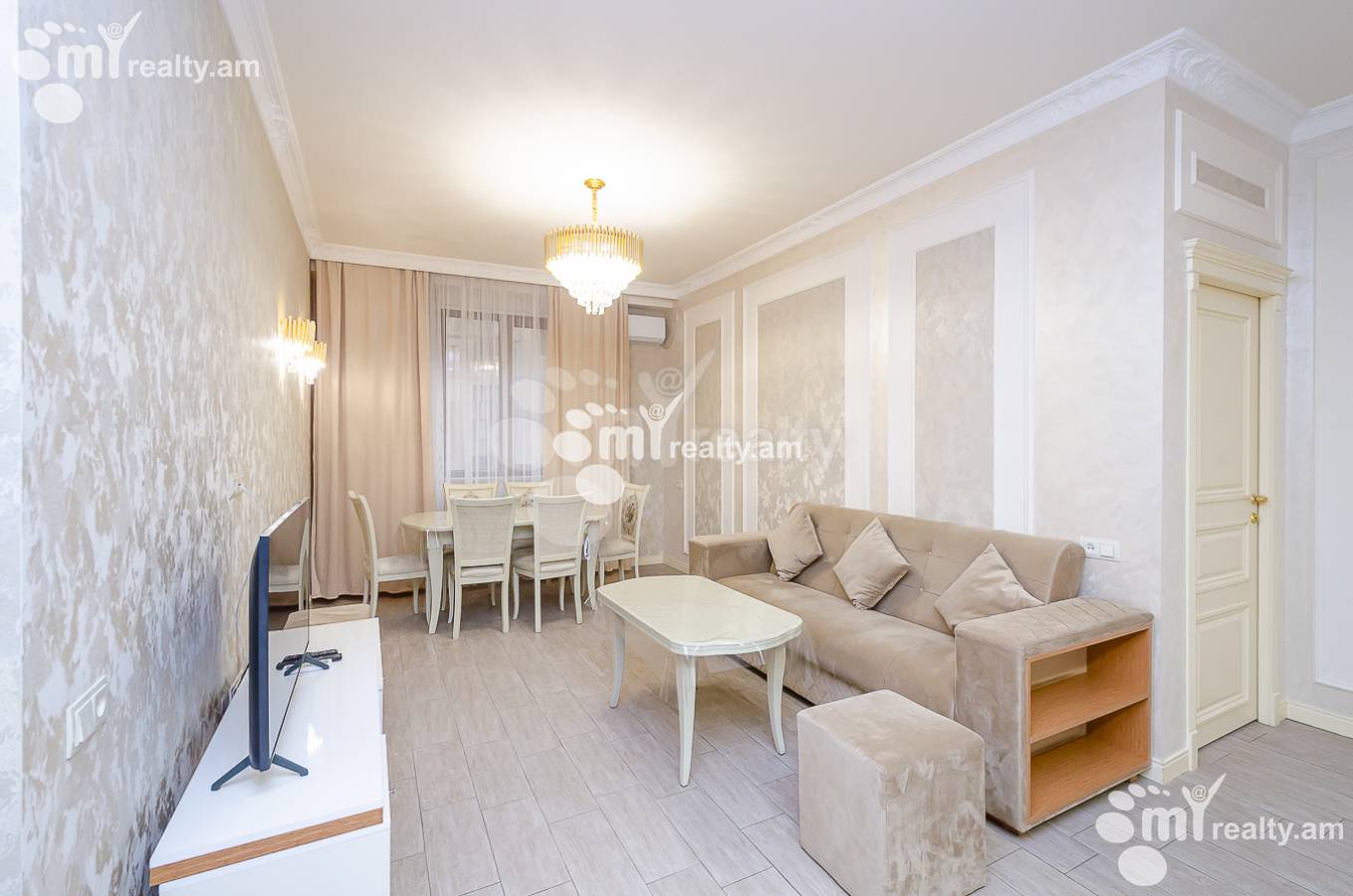 3 bedroom apartment for rent Amiryan St, Center Yerevan, 151212