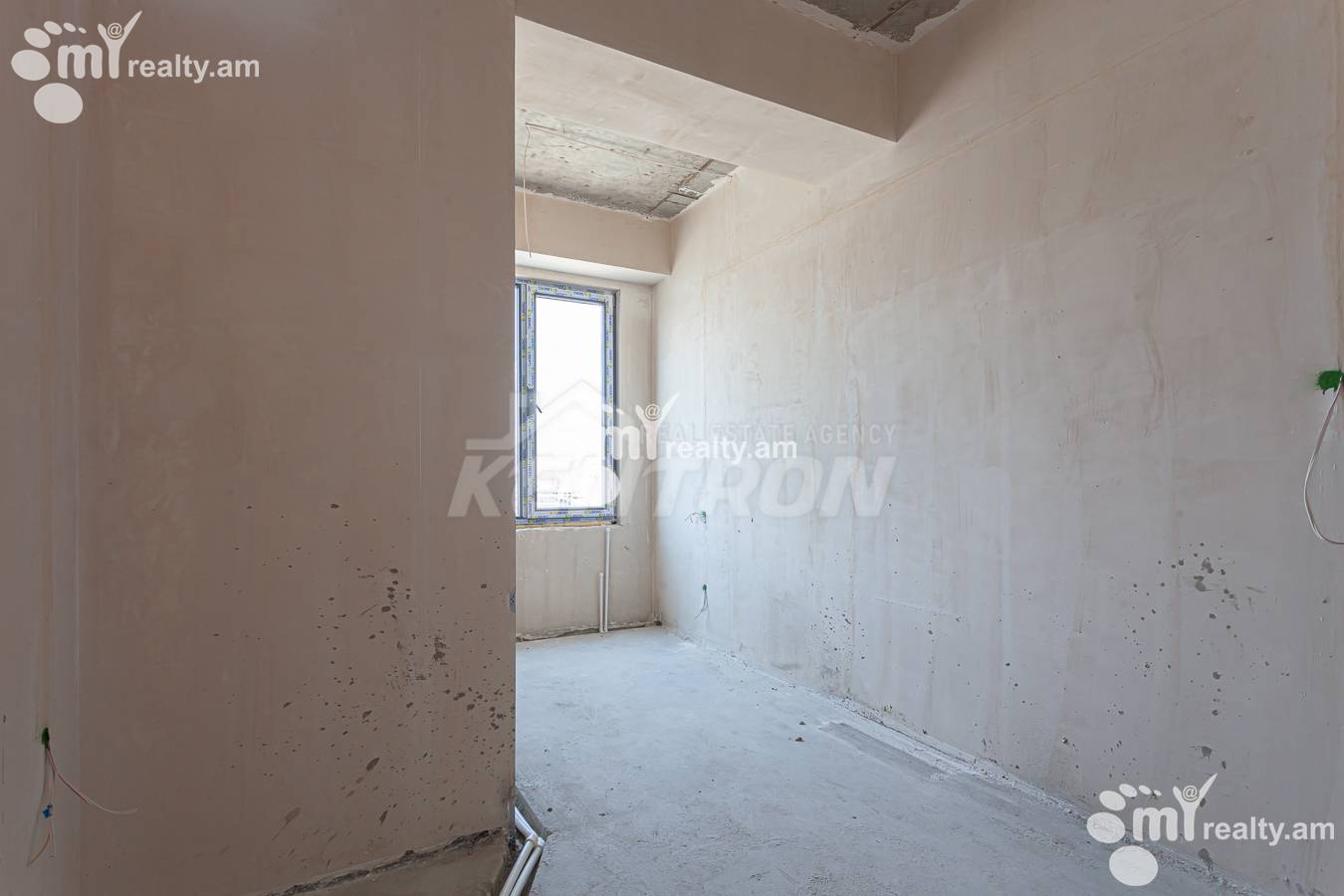 4 սենյականոց բնակարան  Գրիբոեդովի փող, Արաբկիր Երևան, 156535