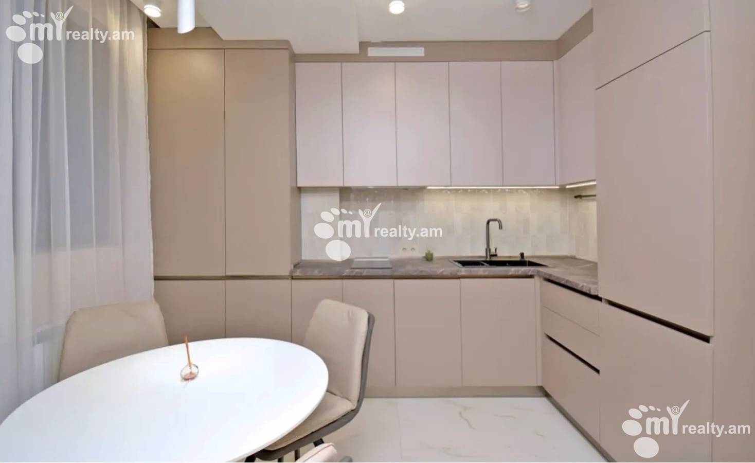 2 bedroom apartment for rent NarDos St, Center Yerevan, 160493