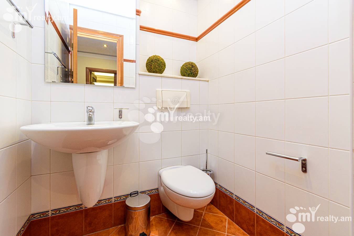 5 bedroom apartment for sale A.Manukyan St, Center Yerevan, 151945