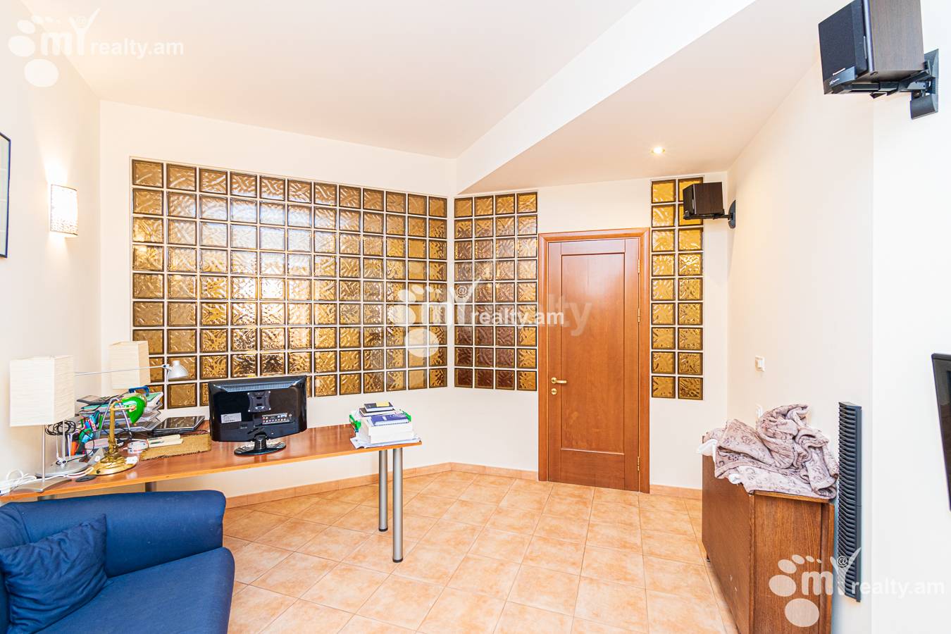 5 bedroom apartment for sale A.Manukyan St, Center Yerevan, 151945