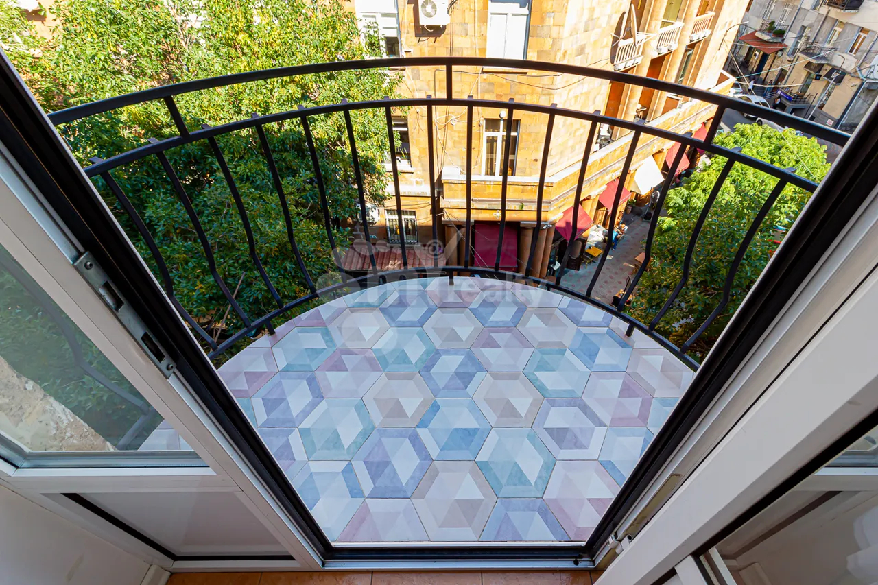 2 bedroom apartment for rent Tumanyan St, Center Yerevan, 158780