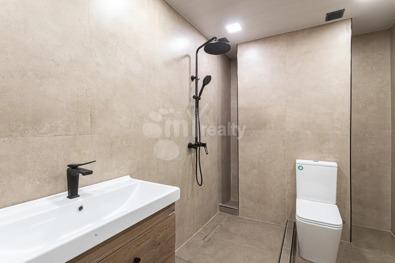 3 սենյականոց բնակարան  Սևակի փող, Քանաքեռ-Զեյթուն Երևան, 159905