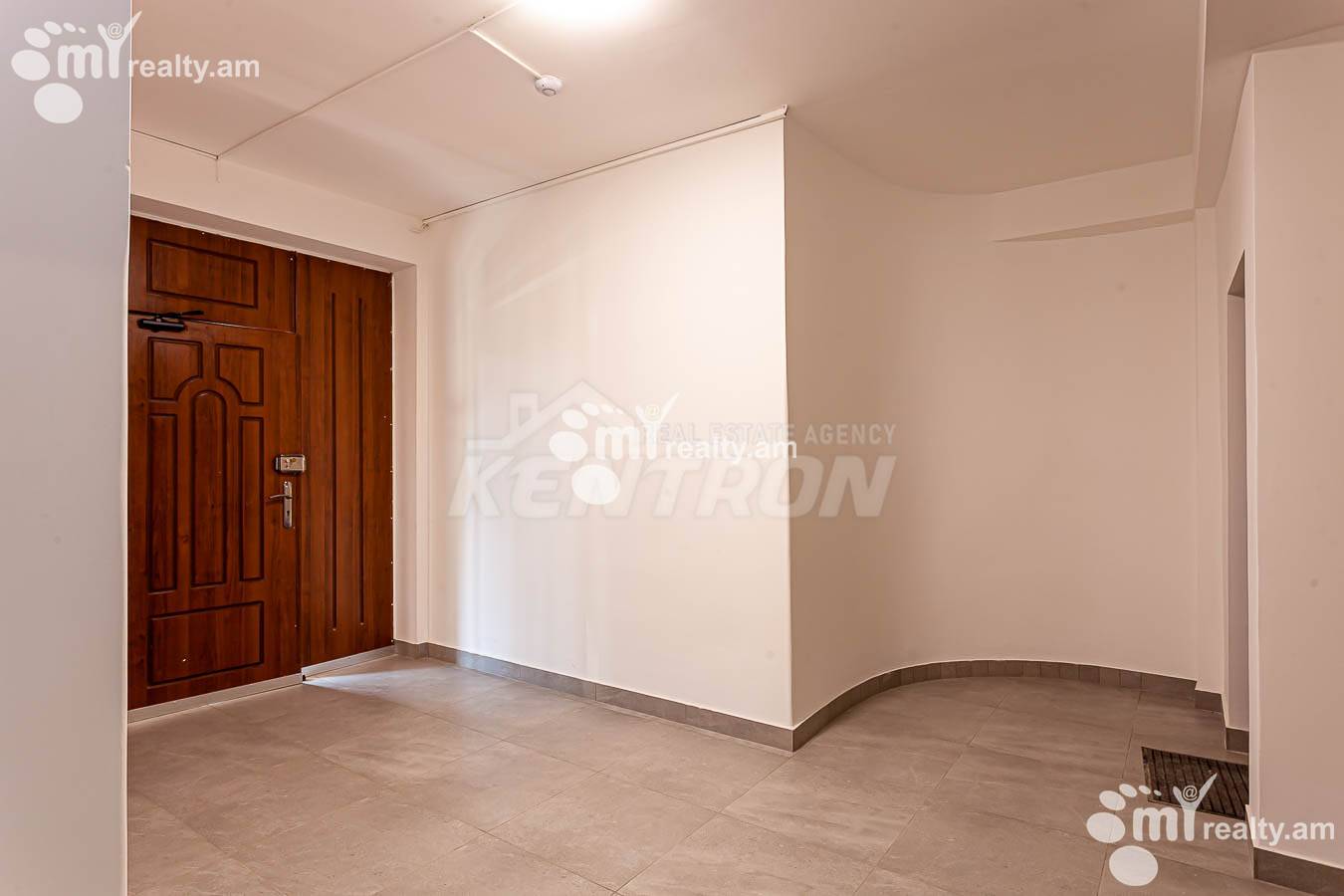 3 bedroom apartment for sale Antarayin, G. Gasparyan street, Center Yerevan, 154766