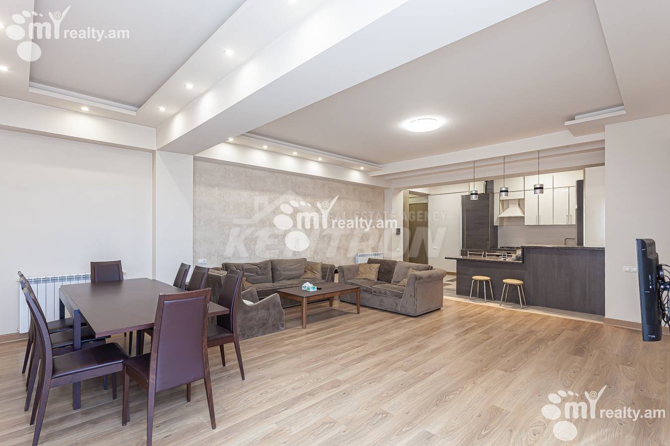 3 bedroom apartment for sale Gyulbenkyan St, Arabkir Yerevan, 142112
