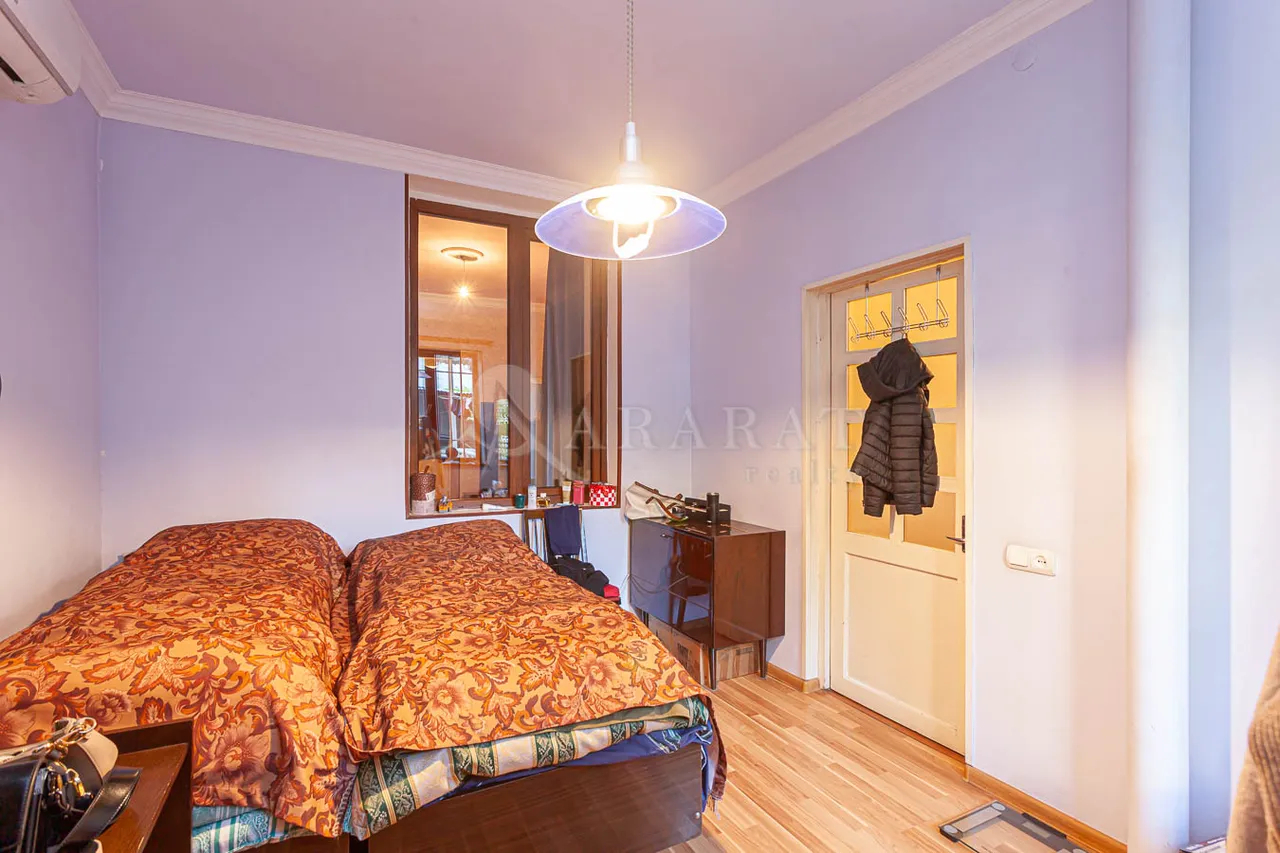 Commercial for sale خیابان ابوویان, مرکز شهر ایروان, 158521