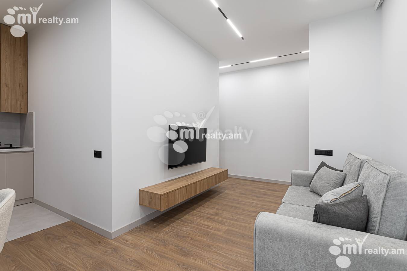 3 bedroom apartment for sale خیابان هانراپتوتیان کوچه 2, مرکز شهر ایروان, 156918