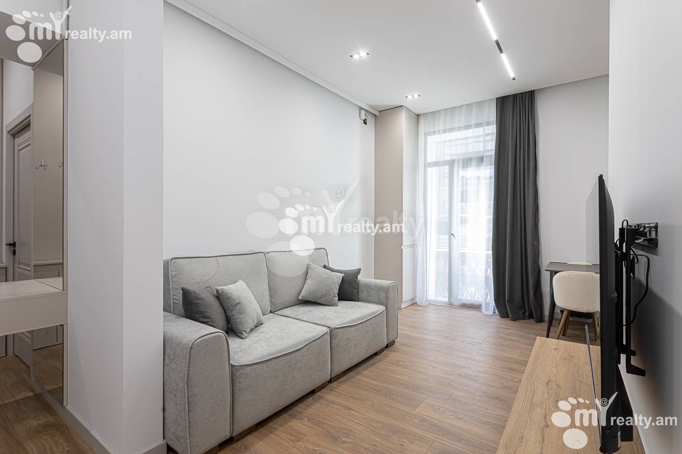 3 bedroom apartment for sale خیابان هانراپتوتیان کوچه 2, مرکز شهر ایروان, 156918