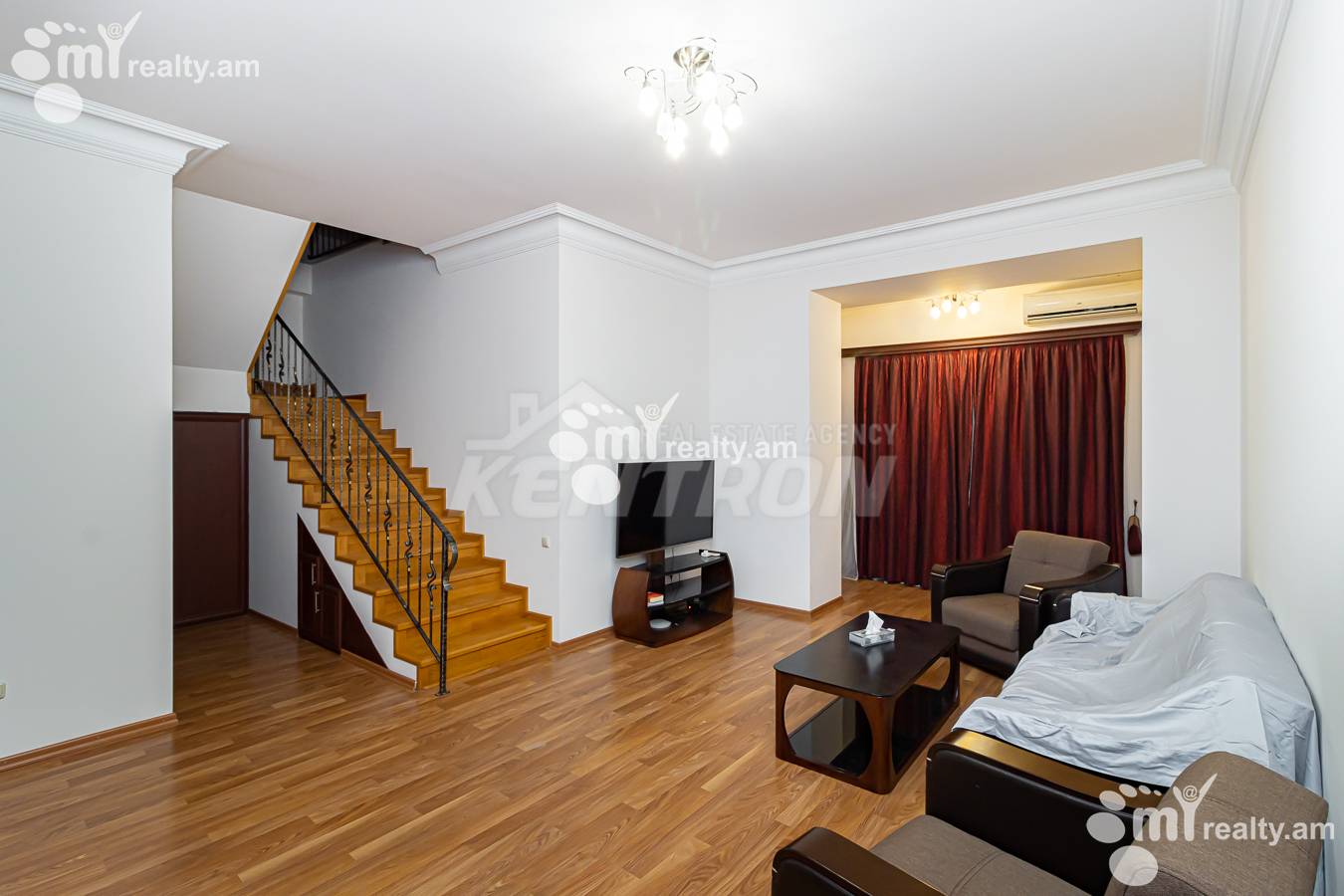 4 bedroom apartment for sale Baghramyan Ave (Kentron), Center Yerevan, 153674
