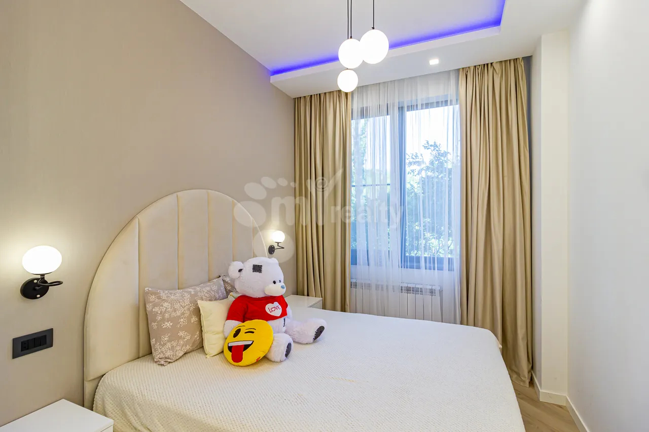 5 bedroom apartment for sale V.Papazyan St, Arabkir Yerevan, 158511