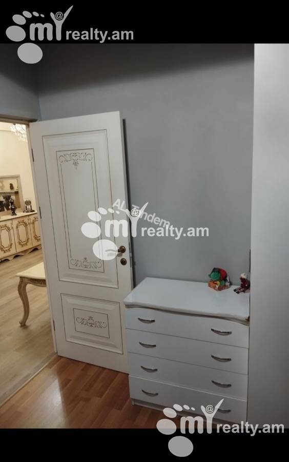 3 bedroom apartment for sale Davtashen 4 district, Dawtaschen Yerevan, 125865