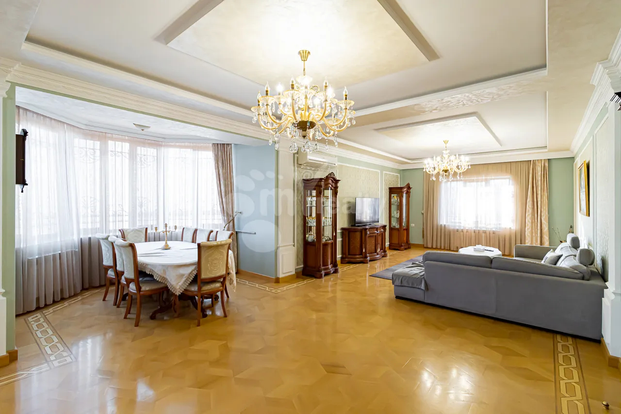 Առանձնատուն  Գ 1 թաղ., Աջափնյակ Երևան, 159068