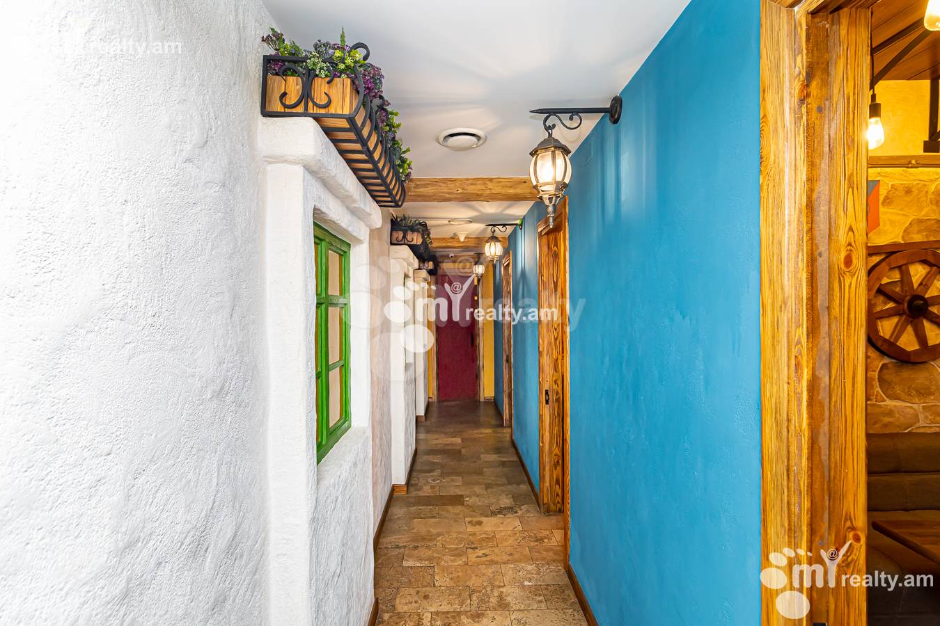 Commercial property for sale Arshakunyats Ave, Center Yerevan, 149846