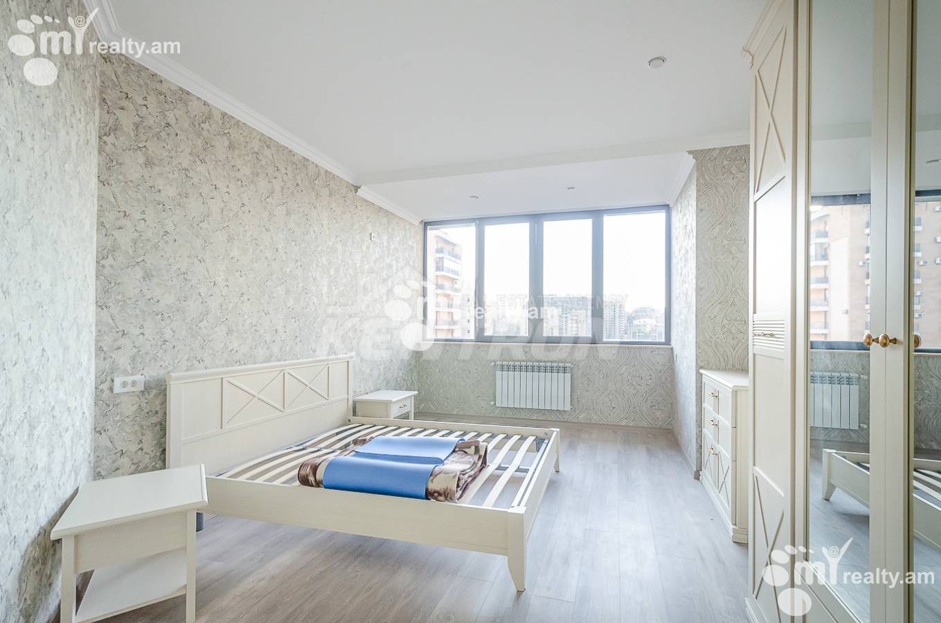 3 bedroom apartment for sale Teryan St, Center Yerevan, 152361