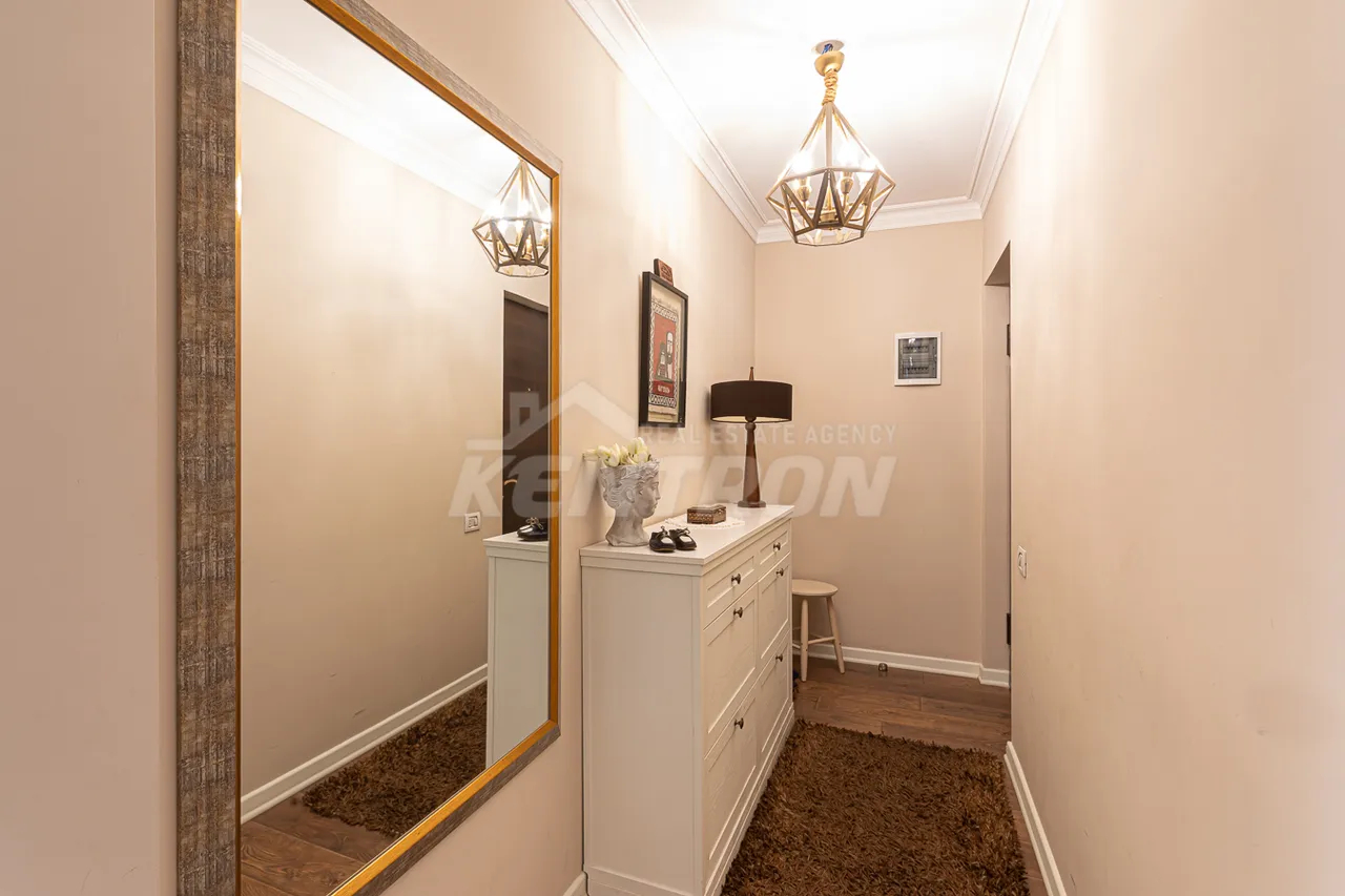 3 bedroom apartment for sale Orbeli Yeghbayrner   St, Arabkir Yerevan, 159690