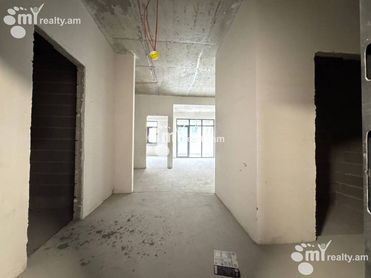 3 bedroom apartment for sale خیابان آنتارایین, مرکز شهر ایروان, 159726