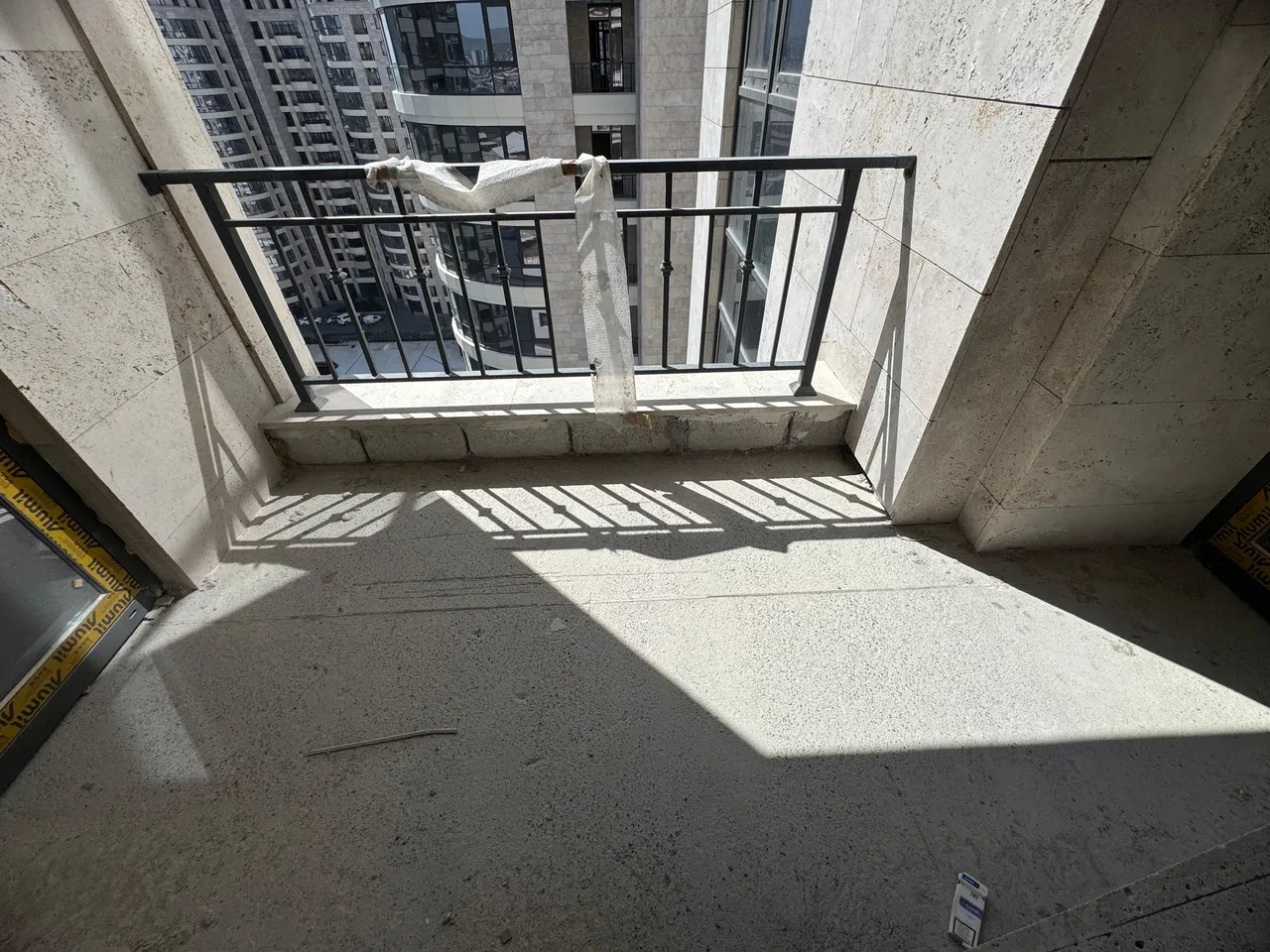 5 bedroom apartment for sale خیابان آرشاکونیاک, مرکز شهر ایروان, 157221