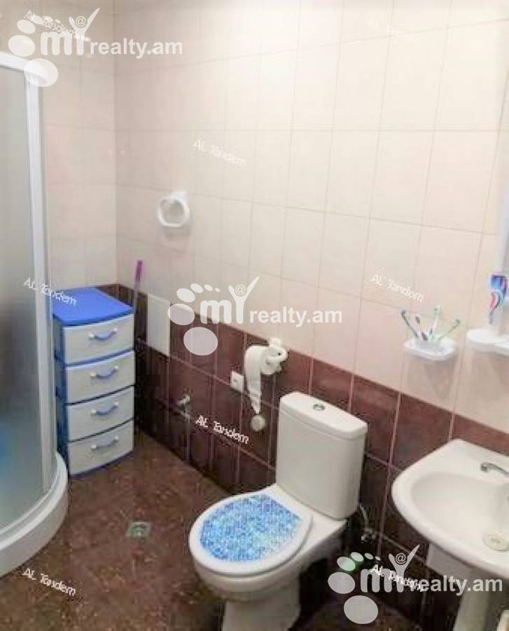 3 սենյականոց բնակարան  Ադոնց փող, Արաբկիր Երևան, 122945