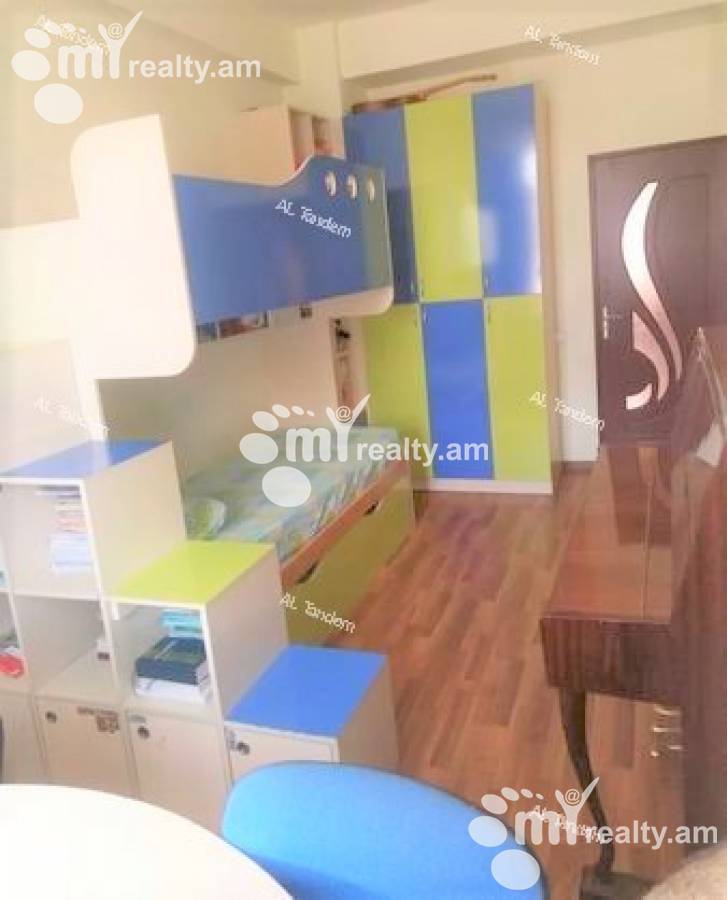 3 սենյականոց բնակարան  Ադոնց փող, Արաբկիր Երևան, 122945