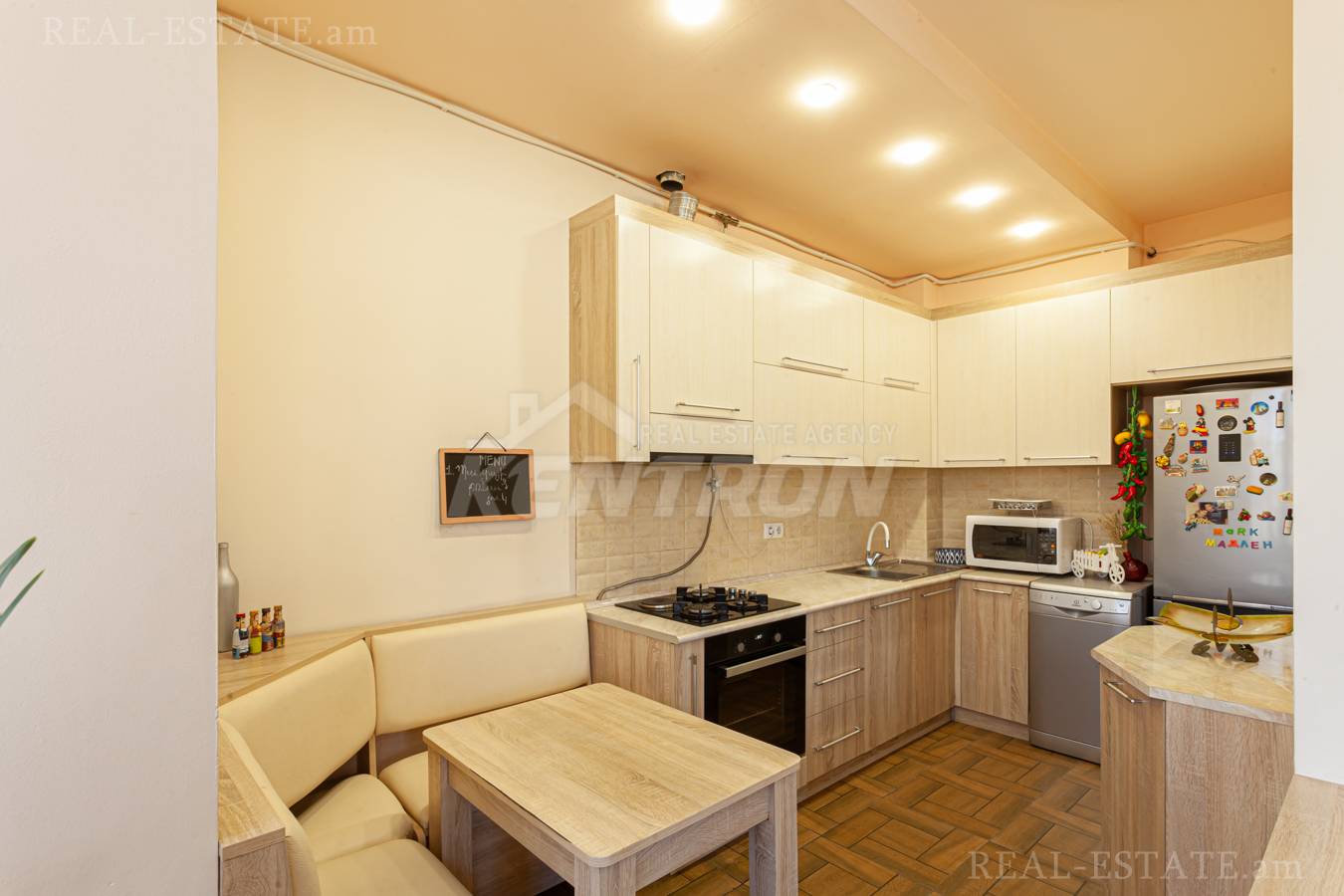 3 bedroom apartment for sale Ler. Kamsar St, Center Yerevan, 139181