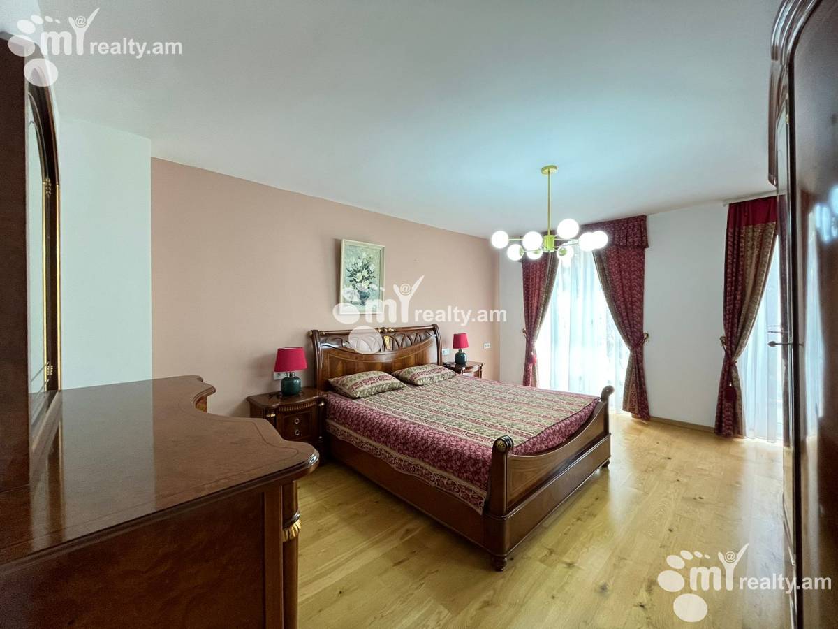 Снять 4 комнатную квартиру Мамиконянц ул, Арабкир Ереван, 158009