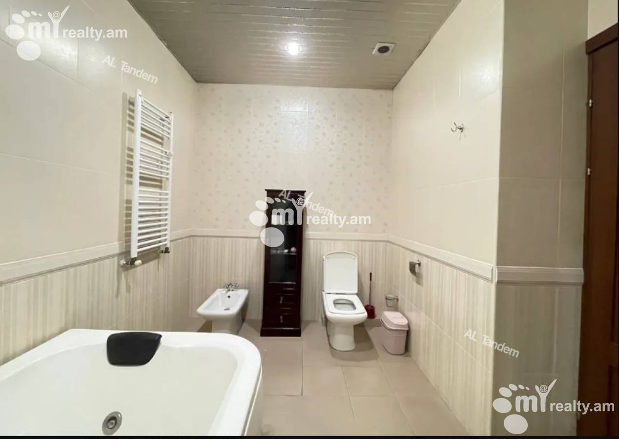 4 bedroom apartment for sale خیابان سایات نووآ, مرکز شهر ایروان, 147802