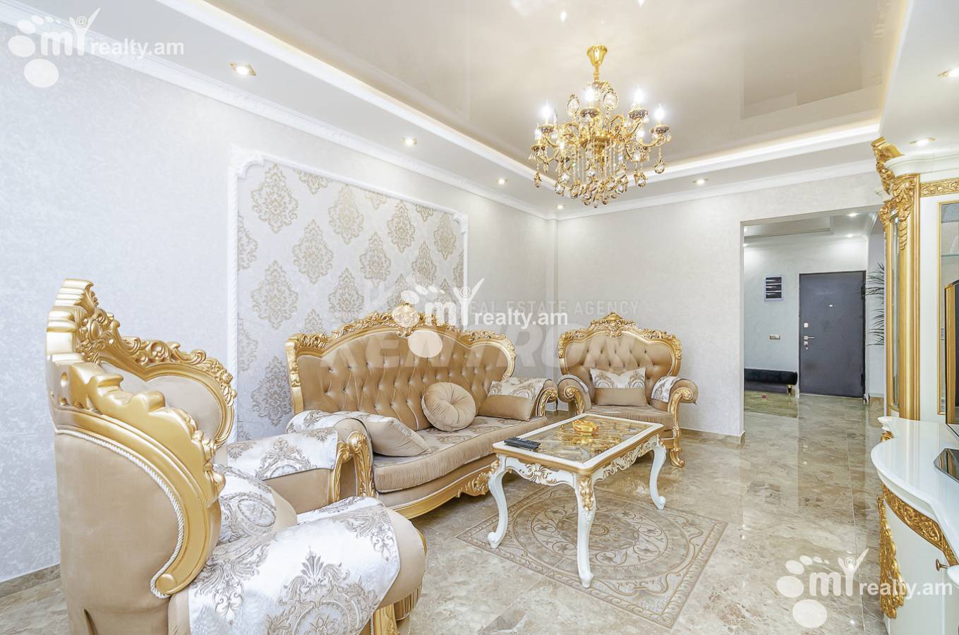 Купить 3 комнатную квартиру Антараин ул, Центр Ереван, 157086