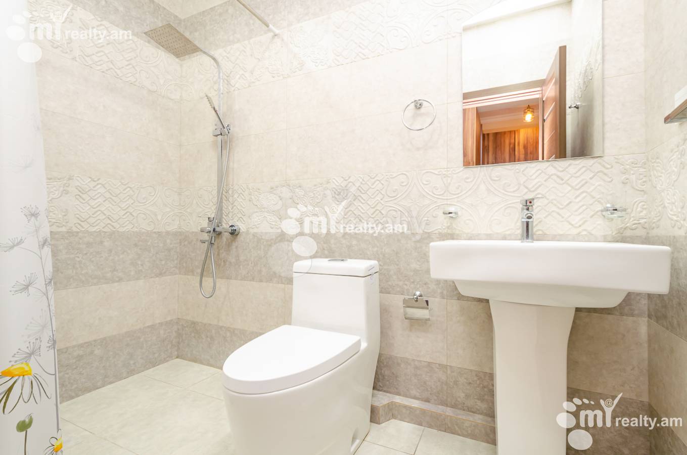 Купить 4 комнатную квартиру Севак ул, Канакер-Зейтун Ереван, 153146