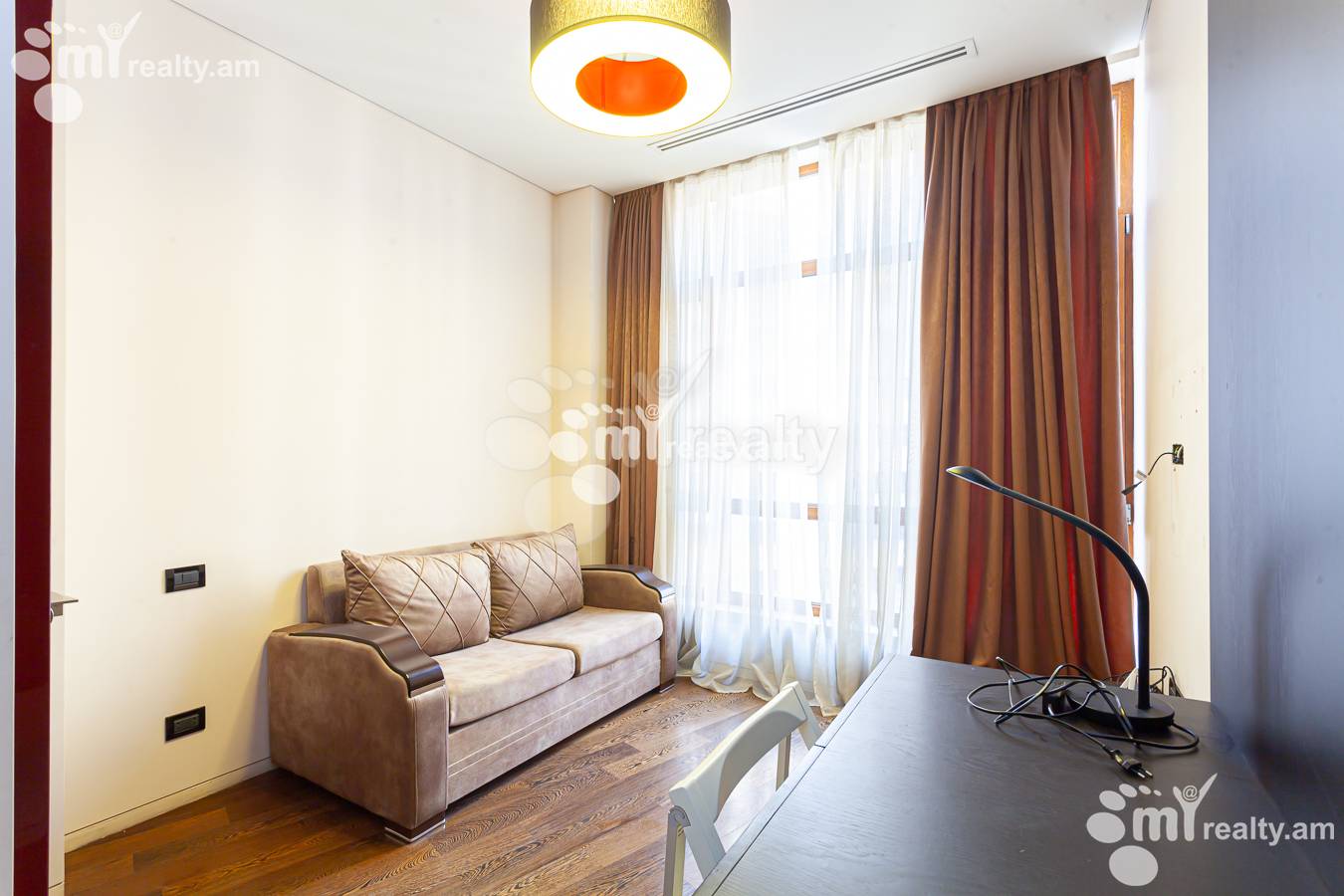 4 bedroom apartment for sale Northern(Hyusisayin)  Ave, Center Yerevan, 154634
