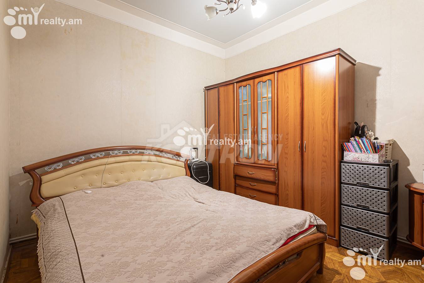 3 bedroom apartment for sale Paronyan St, Center Yerevan, 156507