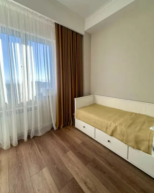 3 bedroom apartment for rent Baghramyan 3 alley, Arabkir Yerevan, 161587
