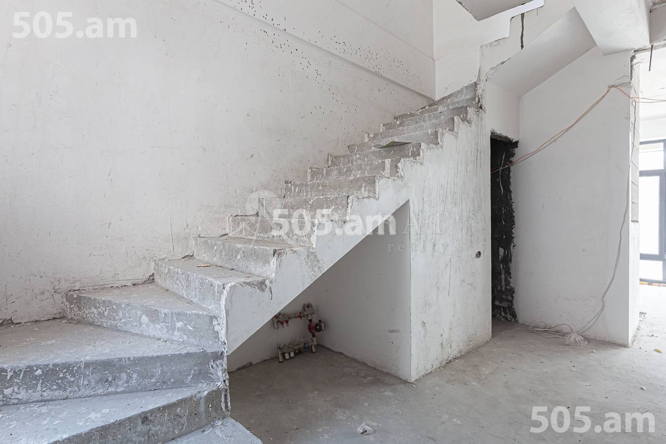 House for sale Arinj B 2 st, Abowjan Kotajk, 155937