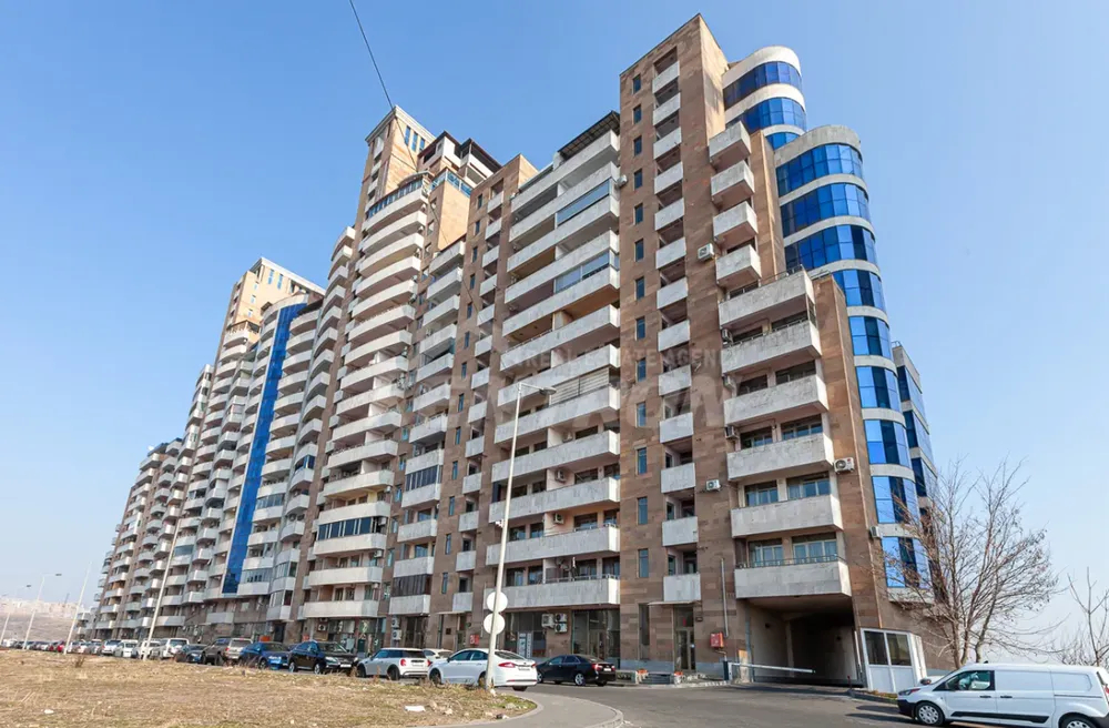 4-bedroom/apartment-for-sale-in-new-construction/Tsitsernakaberd+Highway/Center/Yerevan