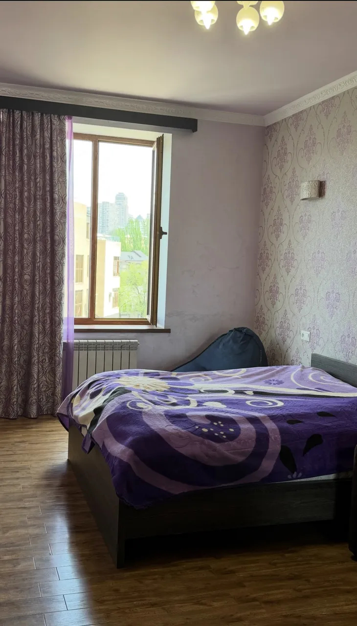 4 bedroom apartment for sale Antarayin St, Center Yerevan, 160812