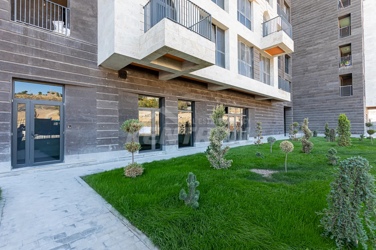 3 սենյականոց բնակարան  Լենինգրադյան փ, Մալաթիա-Սեբաստիա Երևան, 159281