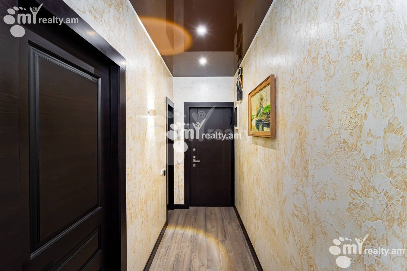 2 սենյականոց բնակարան  Վ.Փափազյան փող, Արաբկիր Երևան, 153920