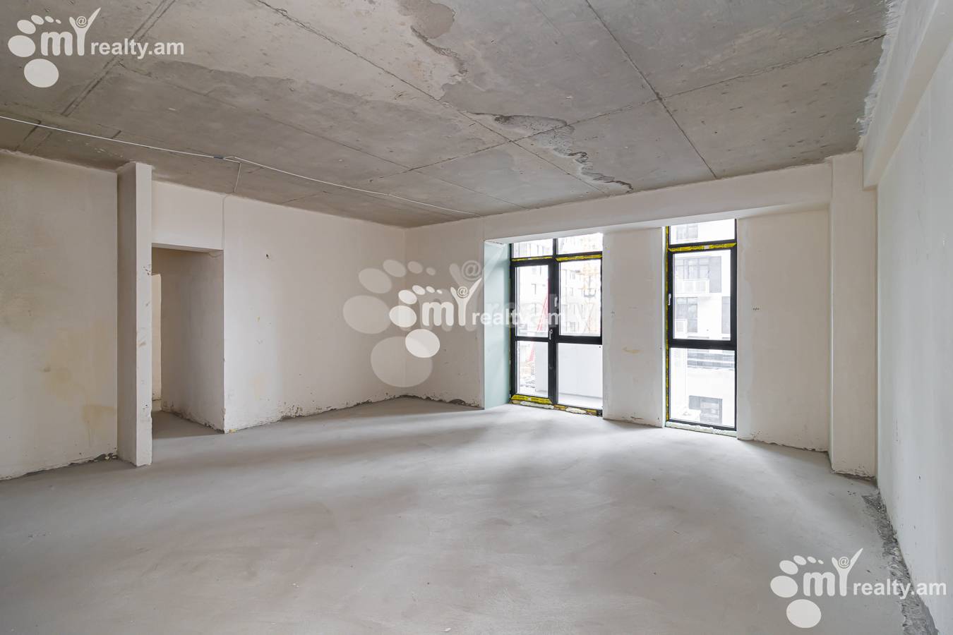 4 սենյականոց բնակարան  Լենինգրադյան փող, Աջափնյակ Երևան, 145346