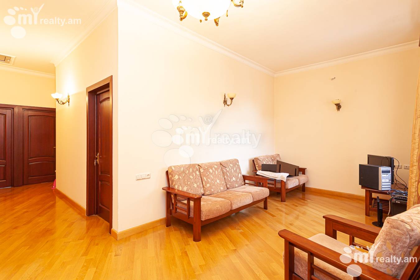 Առանձնատուն վարձով Գ 1 թաղ., Աջափնյակ Երևան, 151131