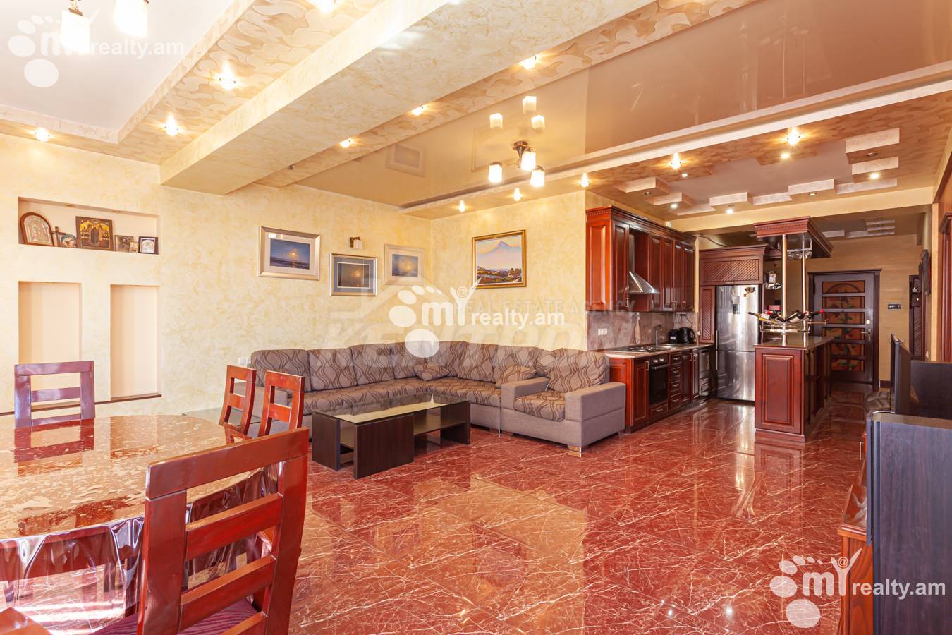 Купить 2 комнатную квартиру Маштоца пр, Центр Ереван, 151092