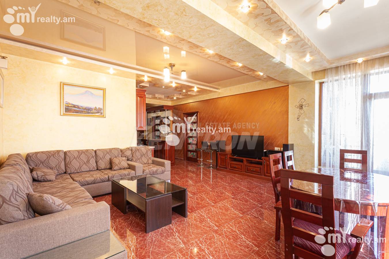 Купить 2 комнатную квартиру Маштоца пр, Центр Ереван, 151092