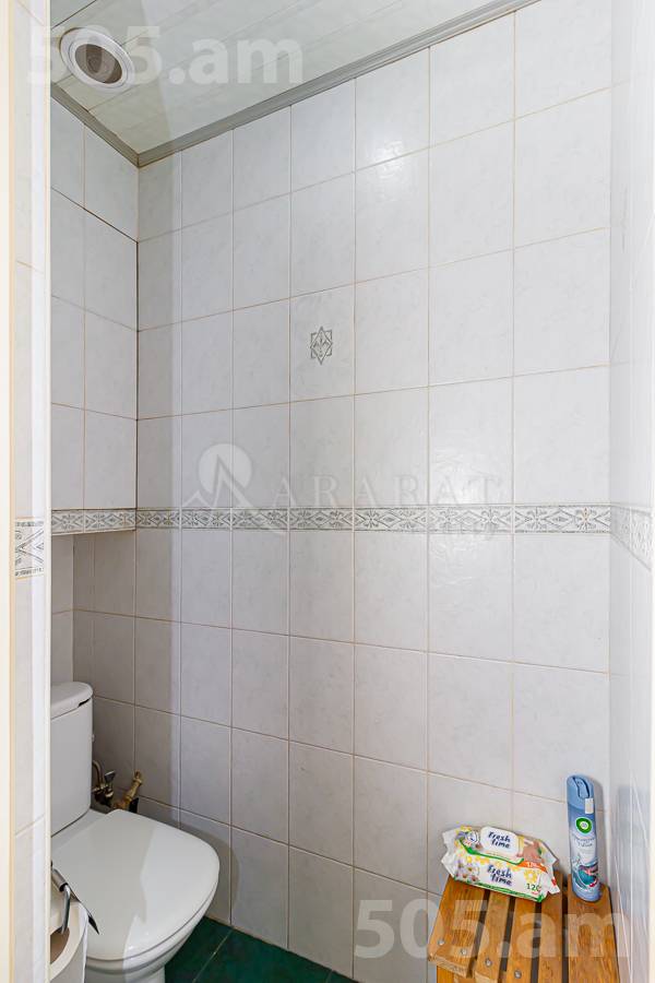 4 bedroom apartment for sale E. Qochar St, Center Yerevan, 153405