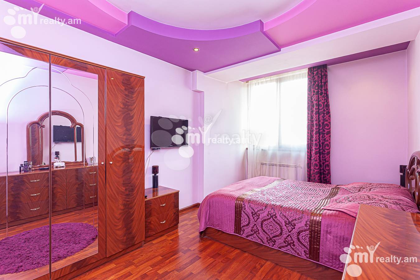 3 bedroom apartment for sale E. Qochar St, Center Yerevan, 152052