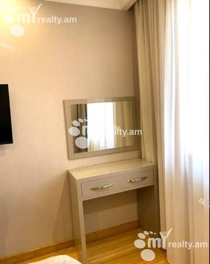 3 սենյականոց բնակարան  Վարդանանց փող, Կենտրոն Երևան, 147777