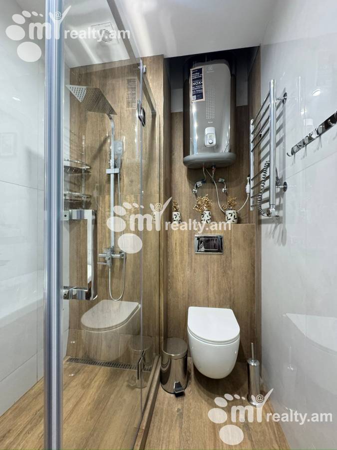 Купить 1 комнатную квартиру Мамиконянц ул, Арабкир Ереван, 160153