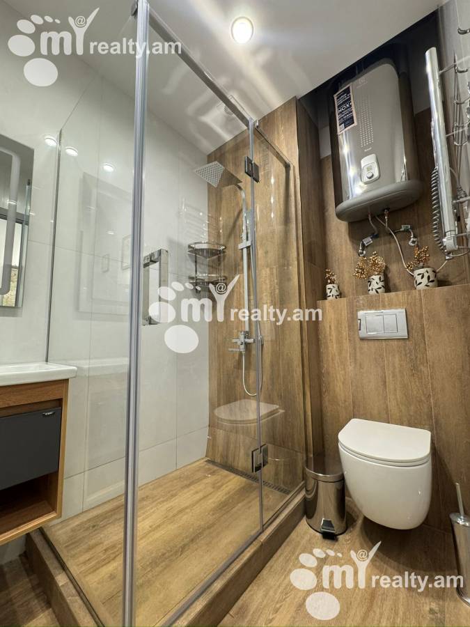 Купить 1 комнатную квартиру Мамиконянц ул, Арабкир Ереван, 160153