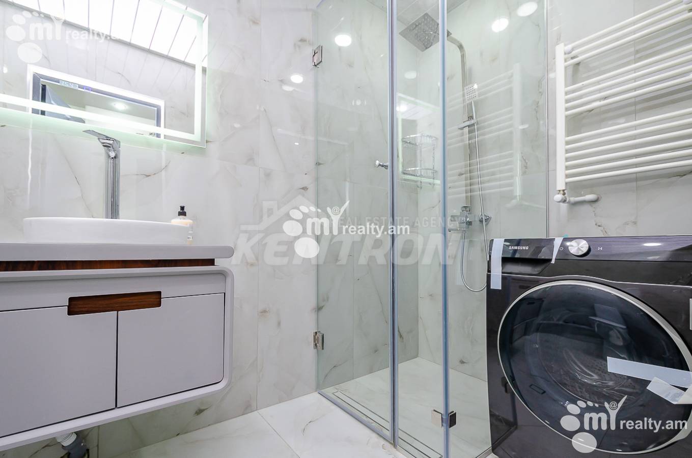 3 bedroom apartment for sale Mashtots Ave, Center Yerevan, 154297