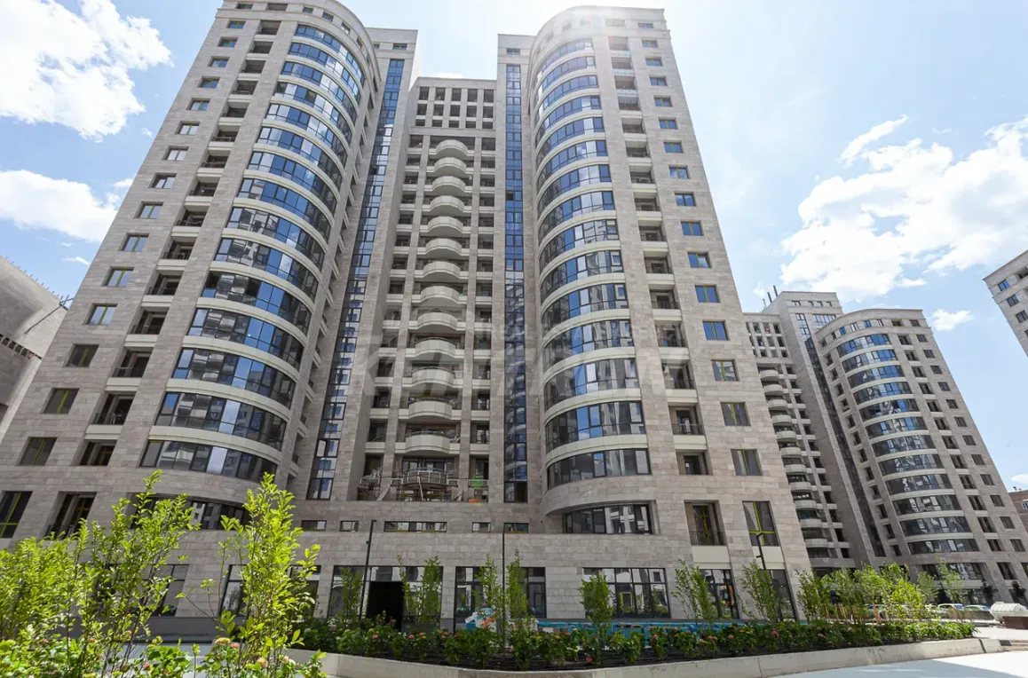 3 bedroom apartment for sale Arshakunyats Ave, Center Yerevan, 157651